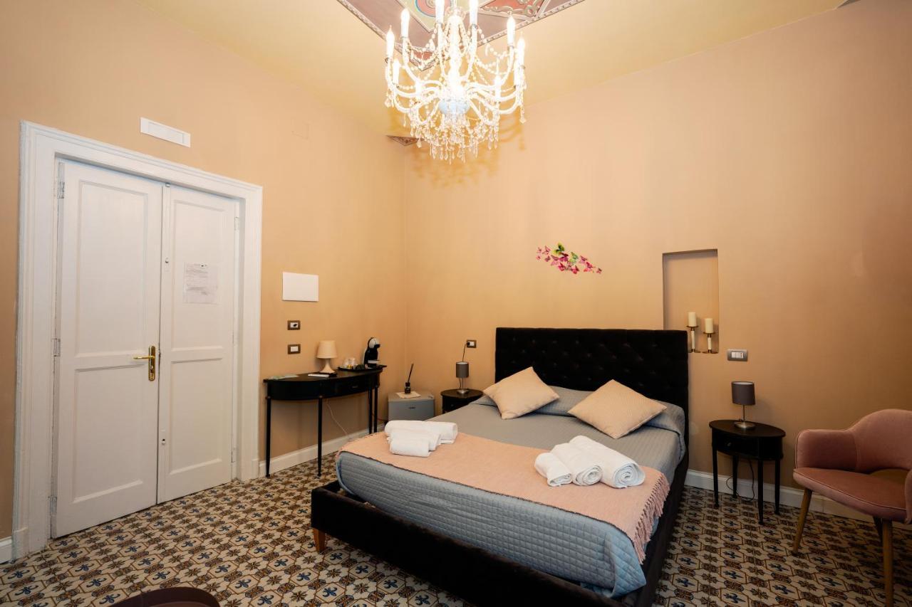 Bed and Breakfast Antica Dimora Deluxe Neapol Zewnętrze zdjęcie