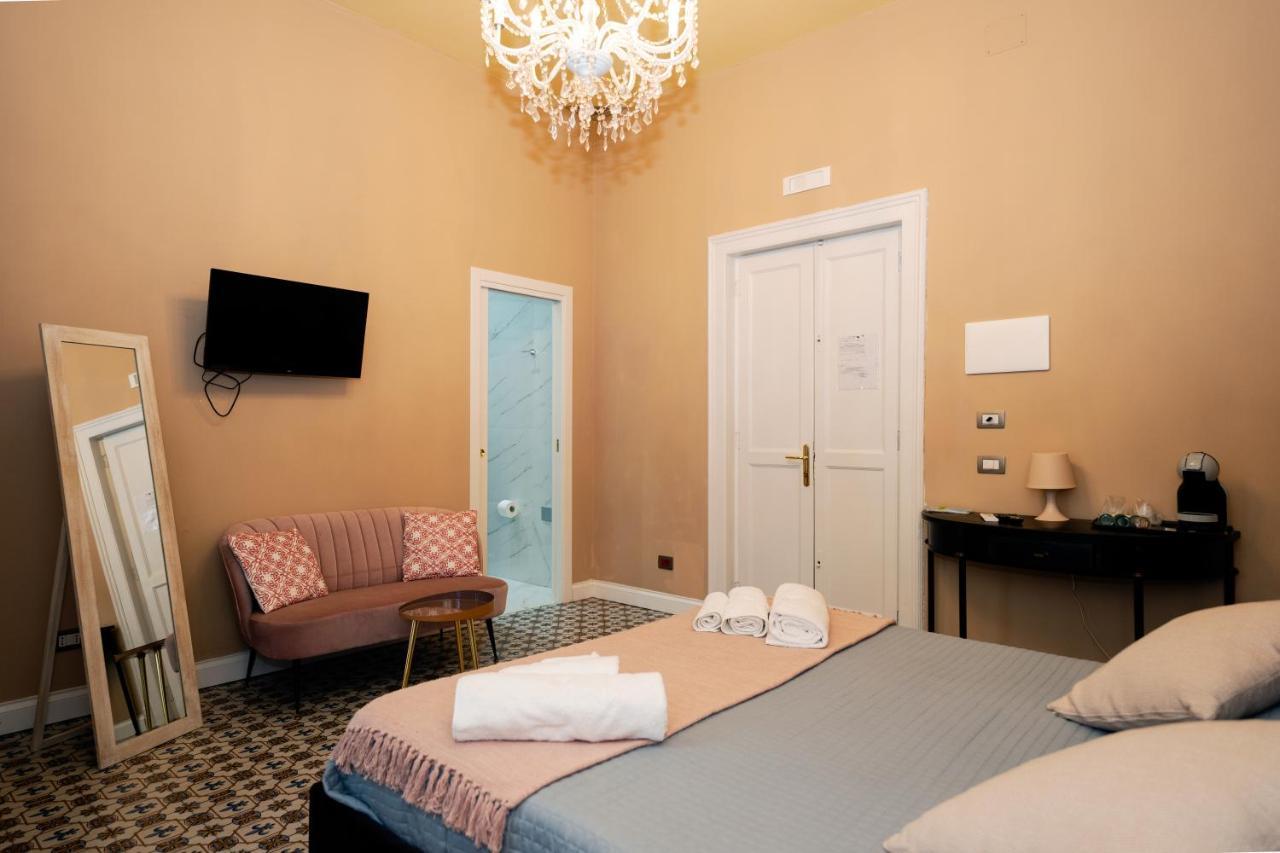 Bed and Breakfast Antica Dimora Deluxe Neapol Zewnętrze zdjęcie
